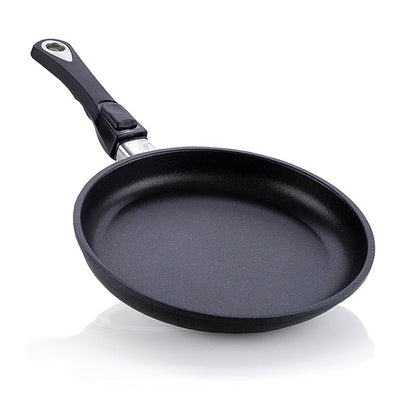 AMT Gastroguss, stegepande, ø 24 cm, 4 cm høj, med aftageligt håndtag, 1 stk.