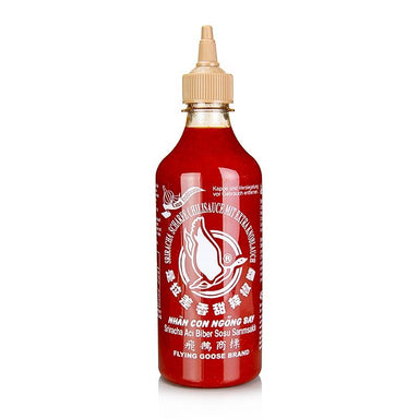 Chili sauce - Sriracha, med hvidløg, hot, sprøjteflaske, Flying Goose, 455 ml -